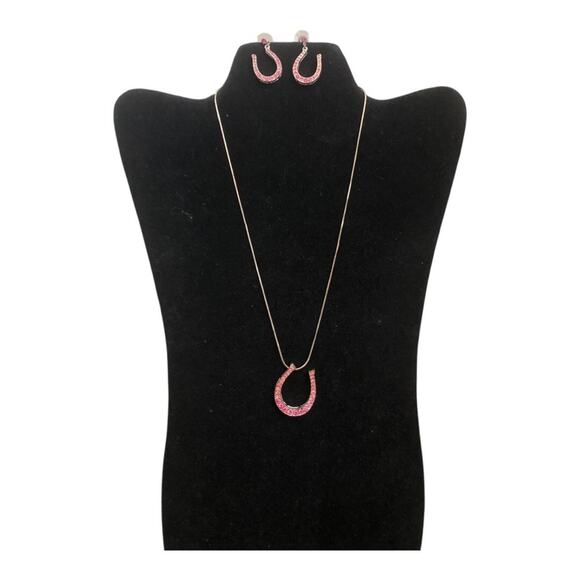 Vintage Western Country Chic Red Gemstone Horseshoe Design Necklace Earrings Set - Picture 2 of 8